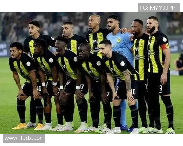 深圳足球队节奏分析:胜负背后的战术与心理因素探讨 深圳足球队节奏分析:胜负背后的战术与心理因素探讨