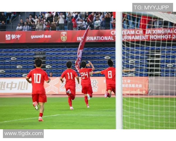 杭州足球队的节奏变革引发热议助力中国足球新篇章