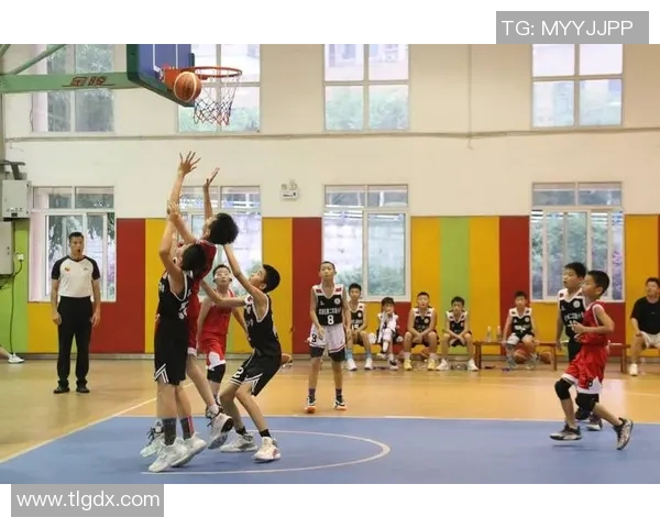 重庆篮球队在比赛中的攻防控制分析与得失总结 重庆篮球队在比赛中的攻防控制分析与得失总结